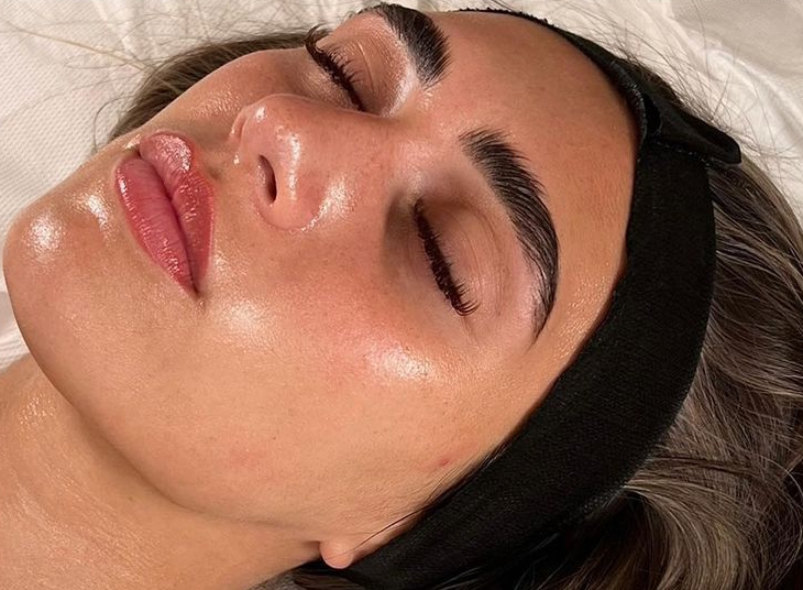 Forfait Hydrafacial en cure mensuelle : 3 à 6 séances, protocole, résultats et prix